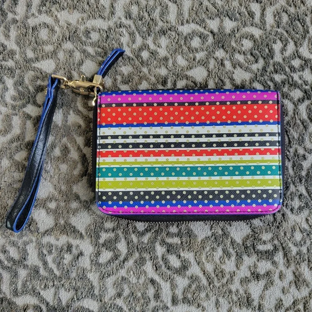 NWOT Stella & Dot "CALL ME" wristlet - Picture 3 of 8